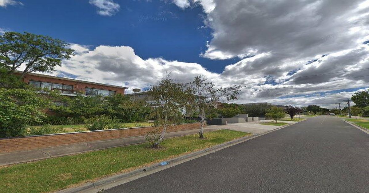 Cost of Living in Aberfeldie (2026) — Rent, Groceries, Transport