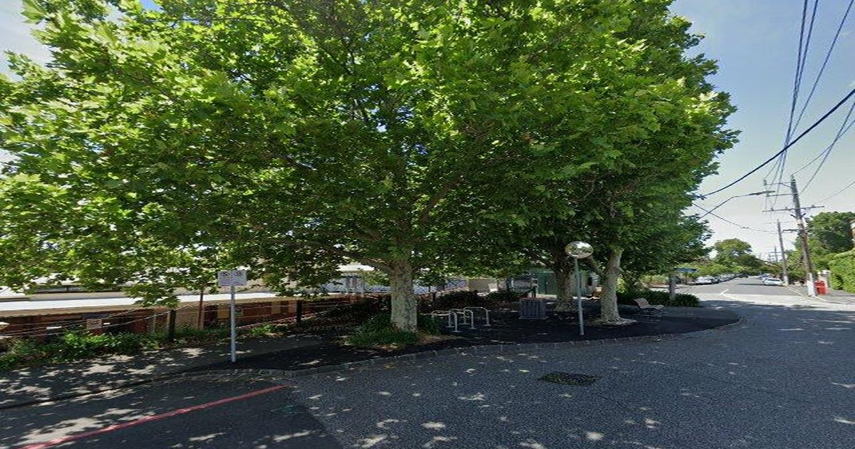 Armadale Transport Guide (2026) — Trains, Trams, Buses