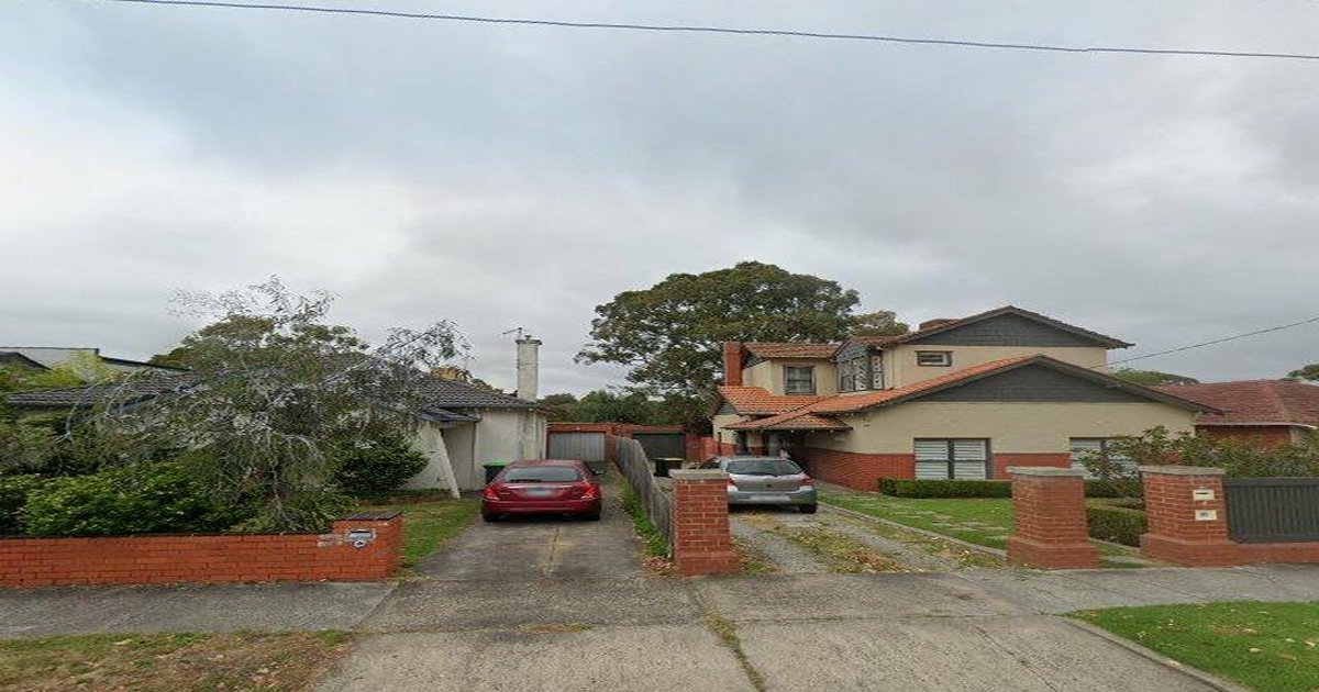 Ashburton Transport Guide (2026) — Trains, Trams, Buses