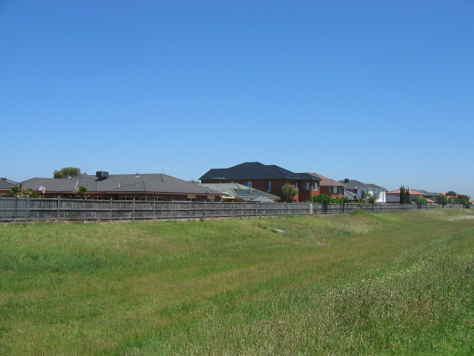 Is Aspendale Gardens Good for Rental Yield? The 2026 Numbers
