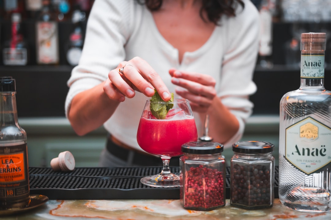 Best Cocktail Bars in Beaumaris — 2026 Guide