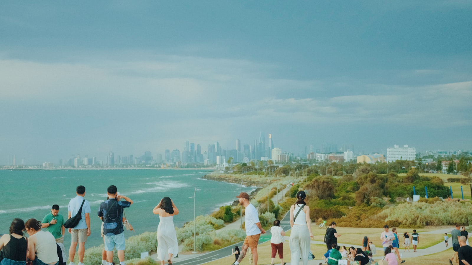 Rental Yield in Best Suburbs Families Melbourne 2026: Houses vs Units Compared