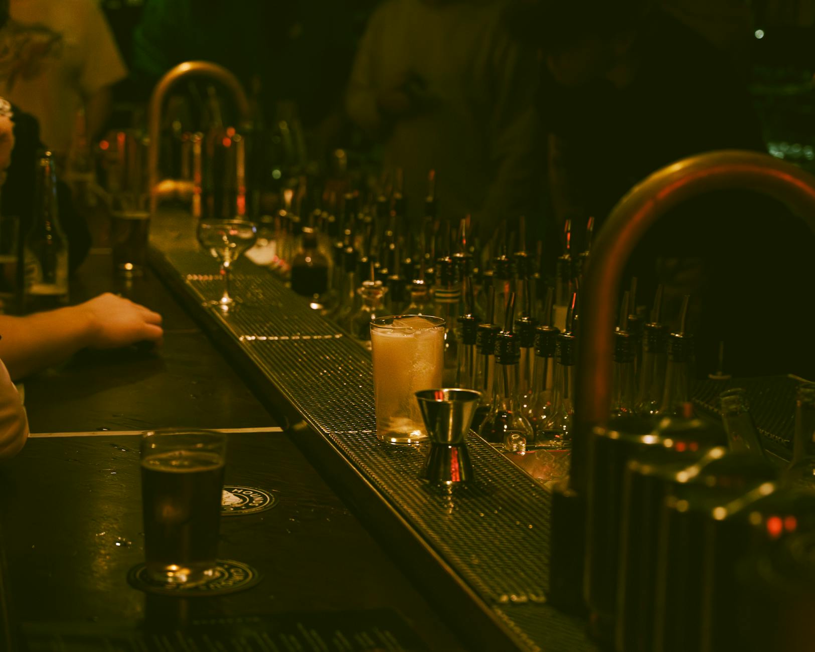 Best Bars in Box Hill (2026) — 12 Spots Ranked