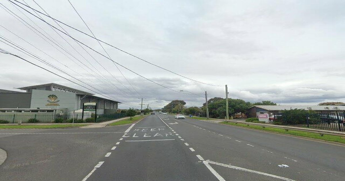 Broadmeadows Transport Guide (2026) — Trains, Trams, Buses