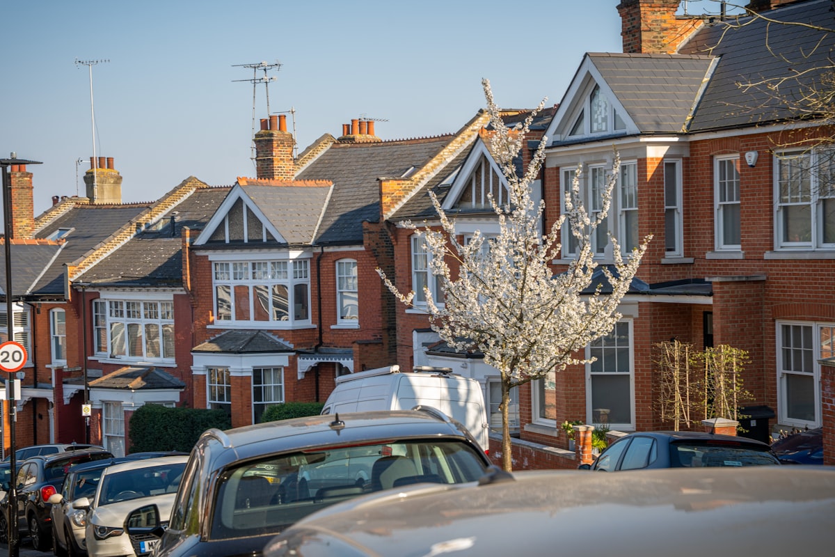 Is Carlton Safe? Safety Guide (2026)