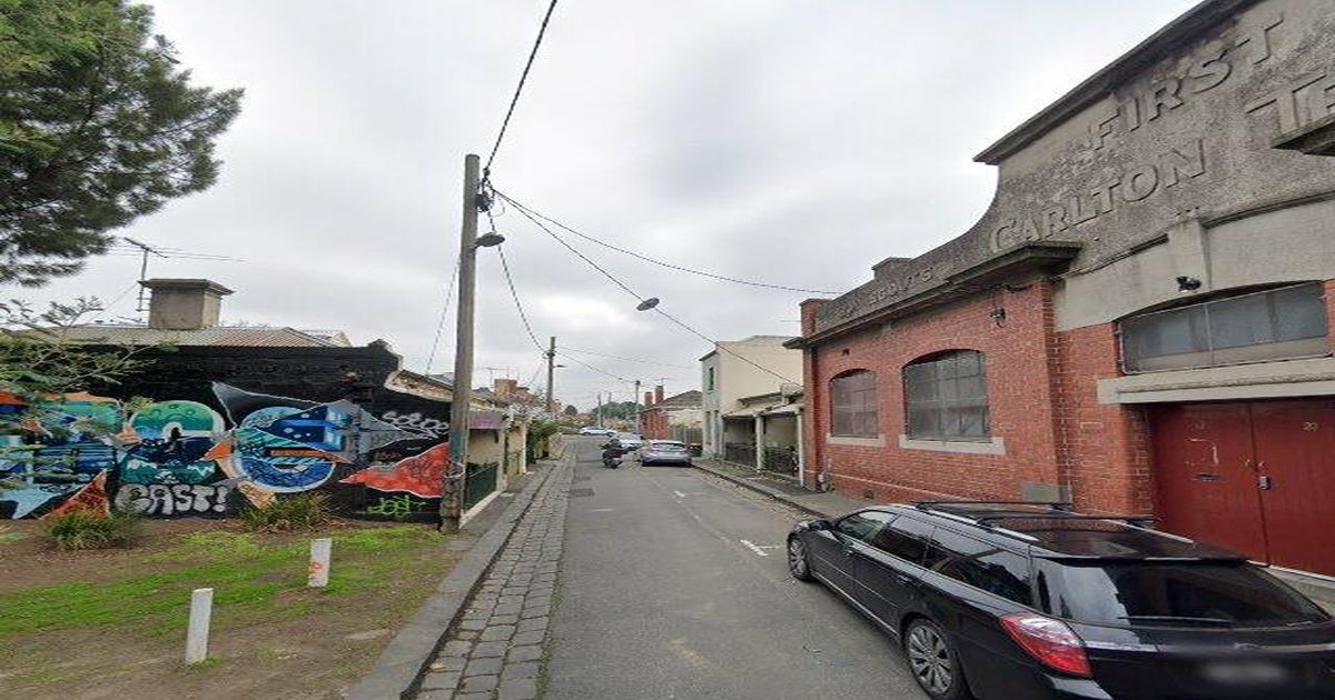 Dog-Friendly Carlton: Parks, Cafes and Walking Routes