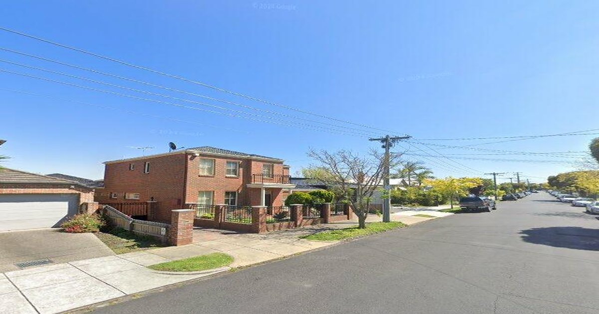 Cost of Living in Caulfield (2026) — Rent, Groceries, Transport