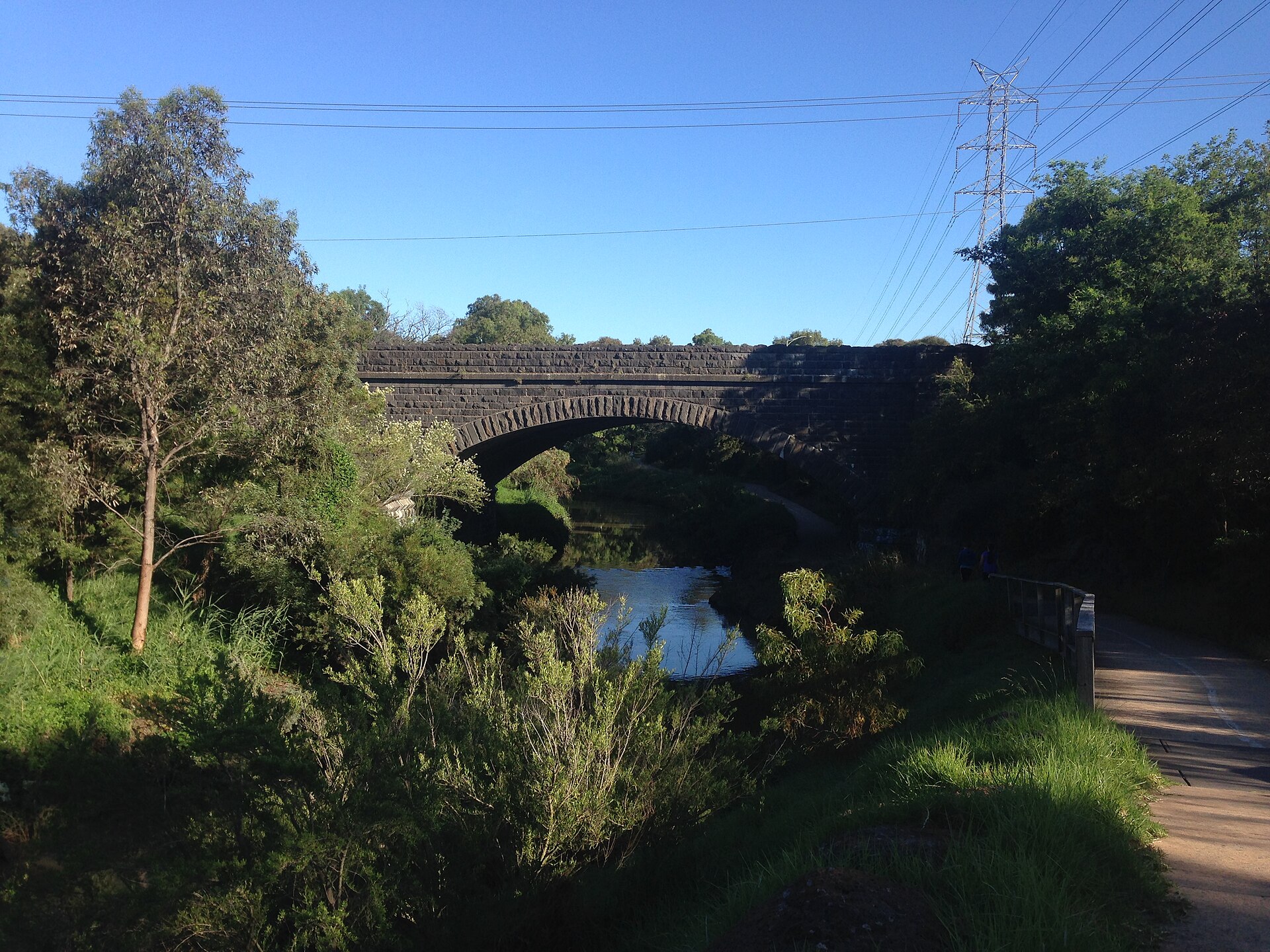 Coburg North Apartments 2026: Body Corp, Noise and the Real Deal
