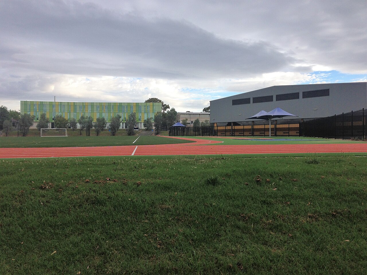 Balwyn High School grounds