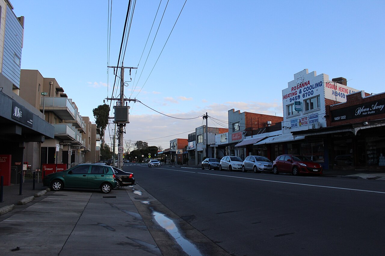 Shops along Beetham Parade, Rosanna