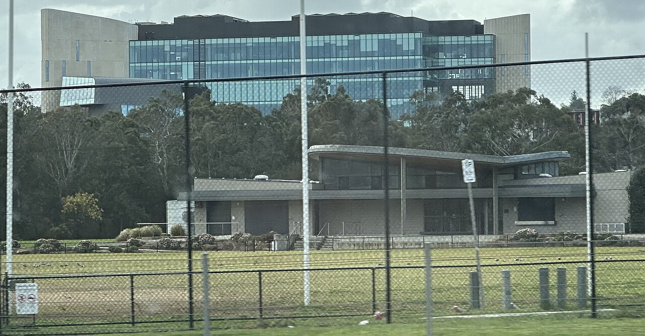 Pavilion and fenced ground at Bennettswood Reserve