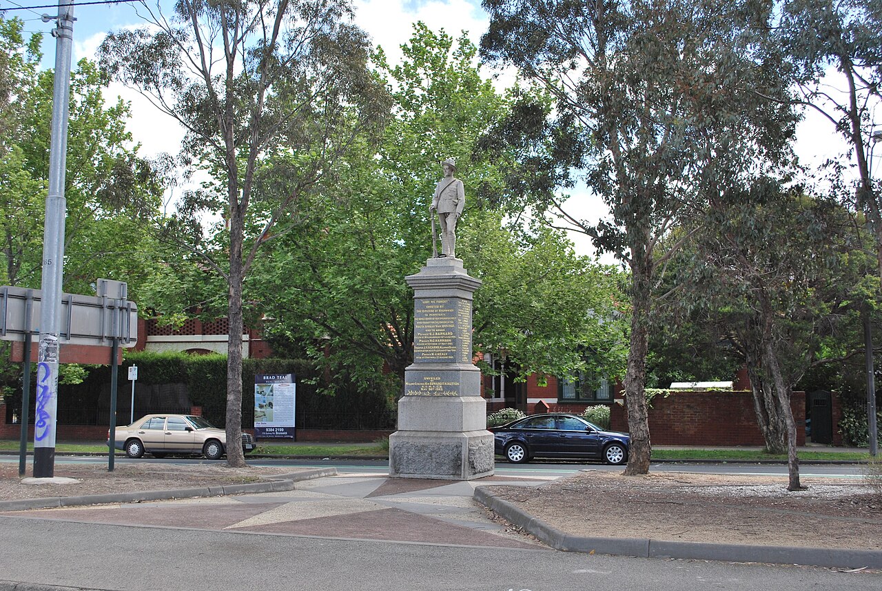 Brunswick War Memorial among trees
