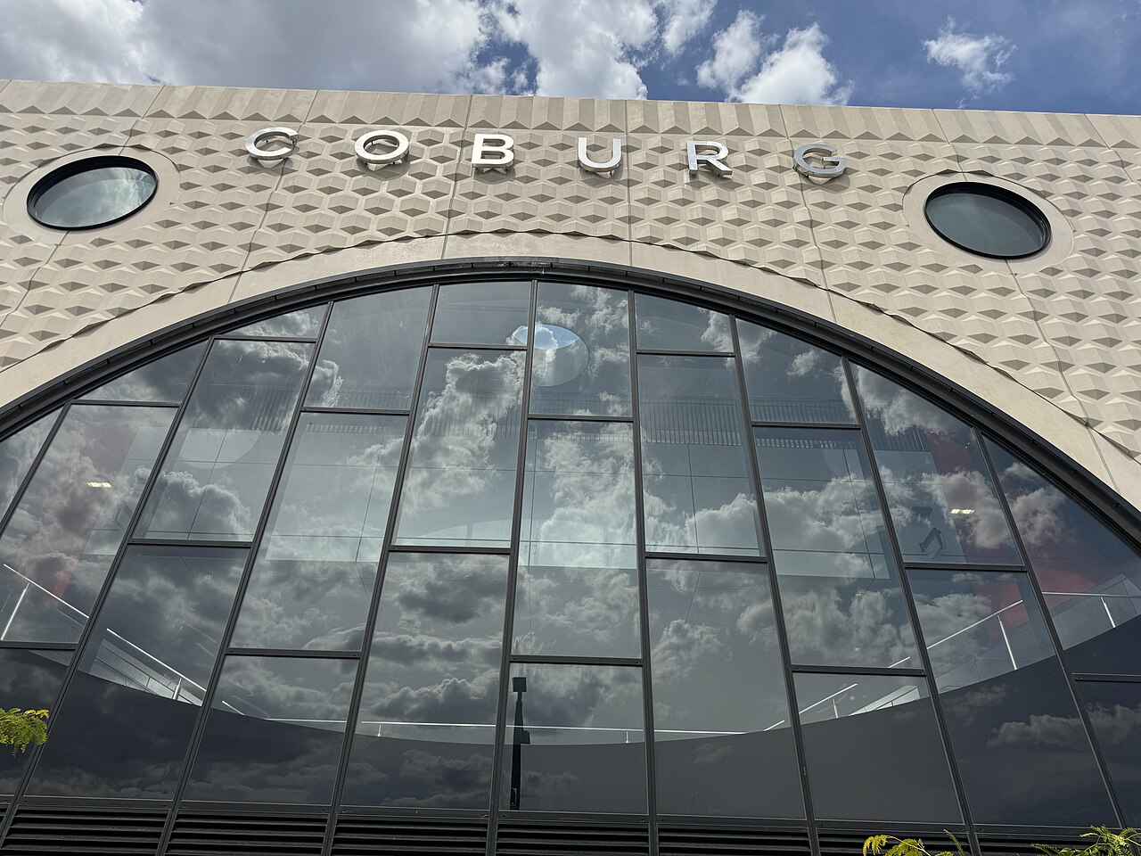 Round-arched facade of Coburg railway station