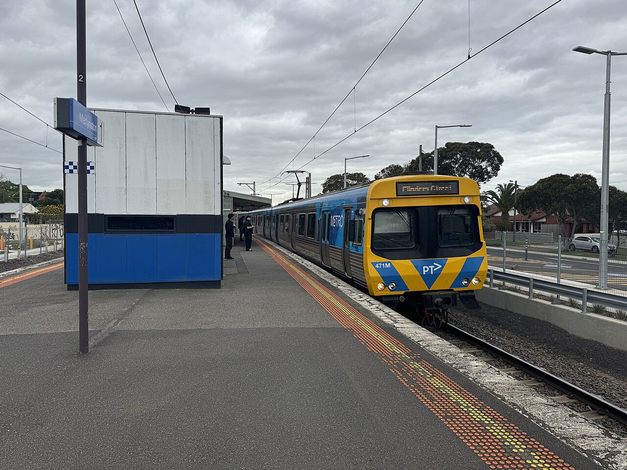 Comeng train at Merlynston railway station