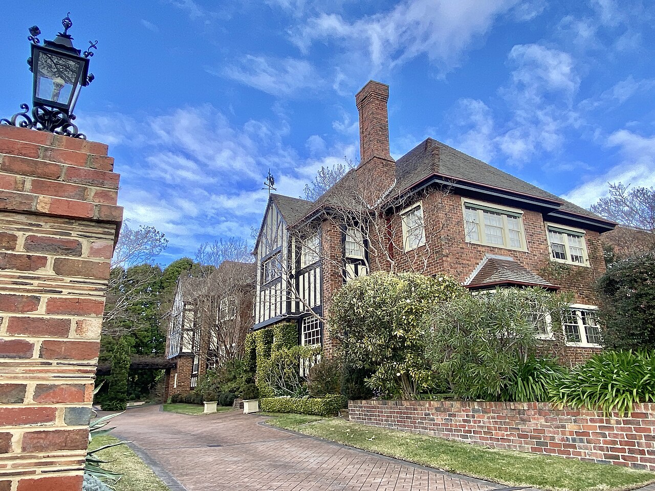 Denby Dale Flats in Kooyong, a 1938 brick building