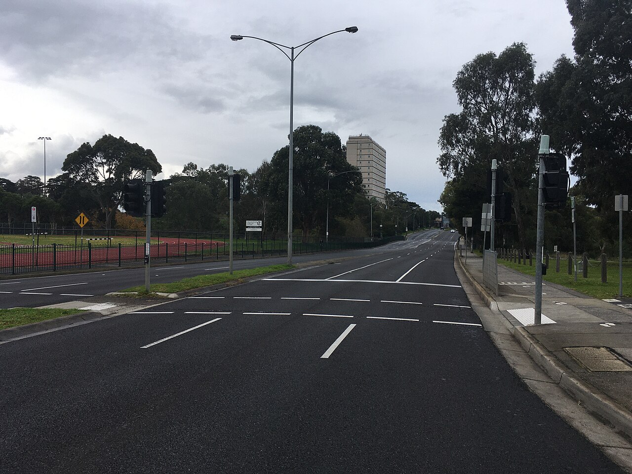 Empty Heidelberg Road