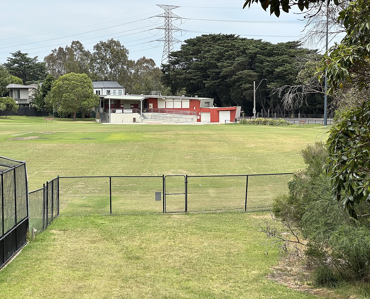 Playing field at Eric Raven Reserve