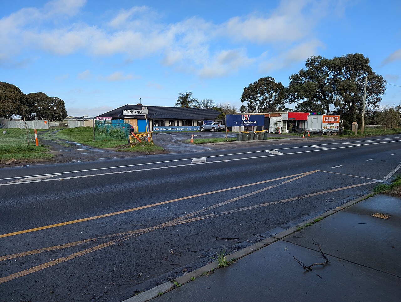 Former general store on Donnybrook Road