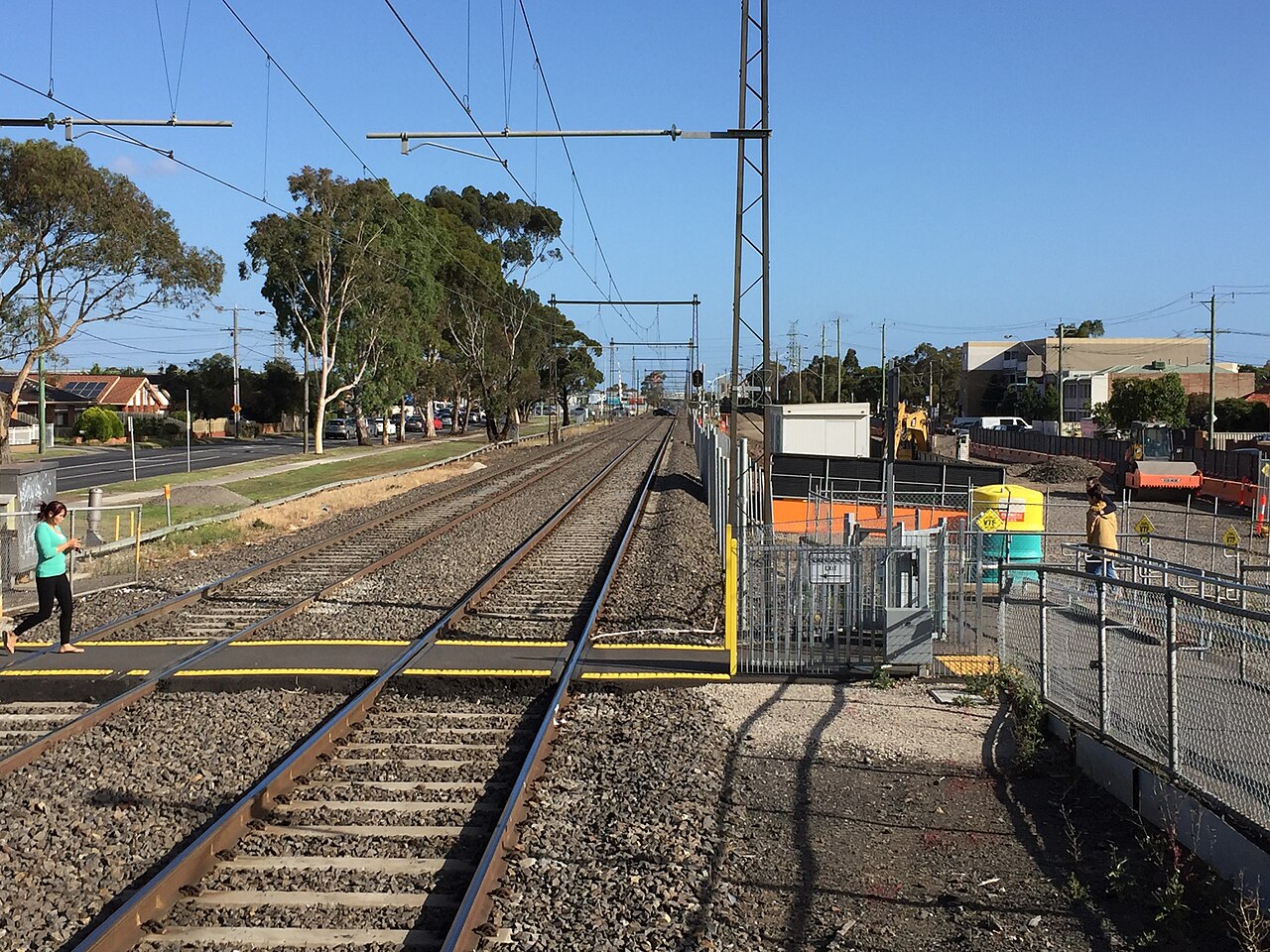 Tracks at Ginifer railway station looking towards Sunshine