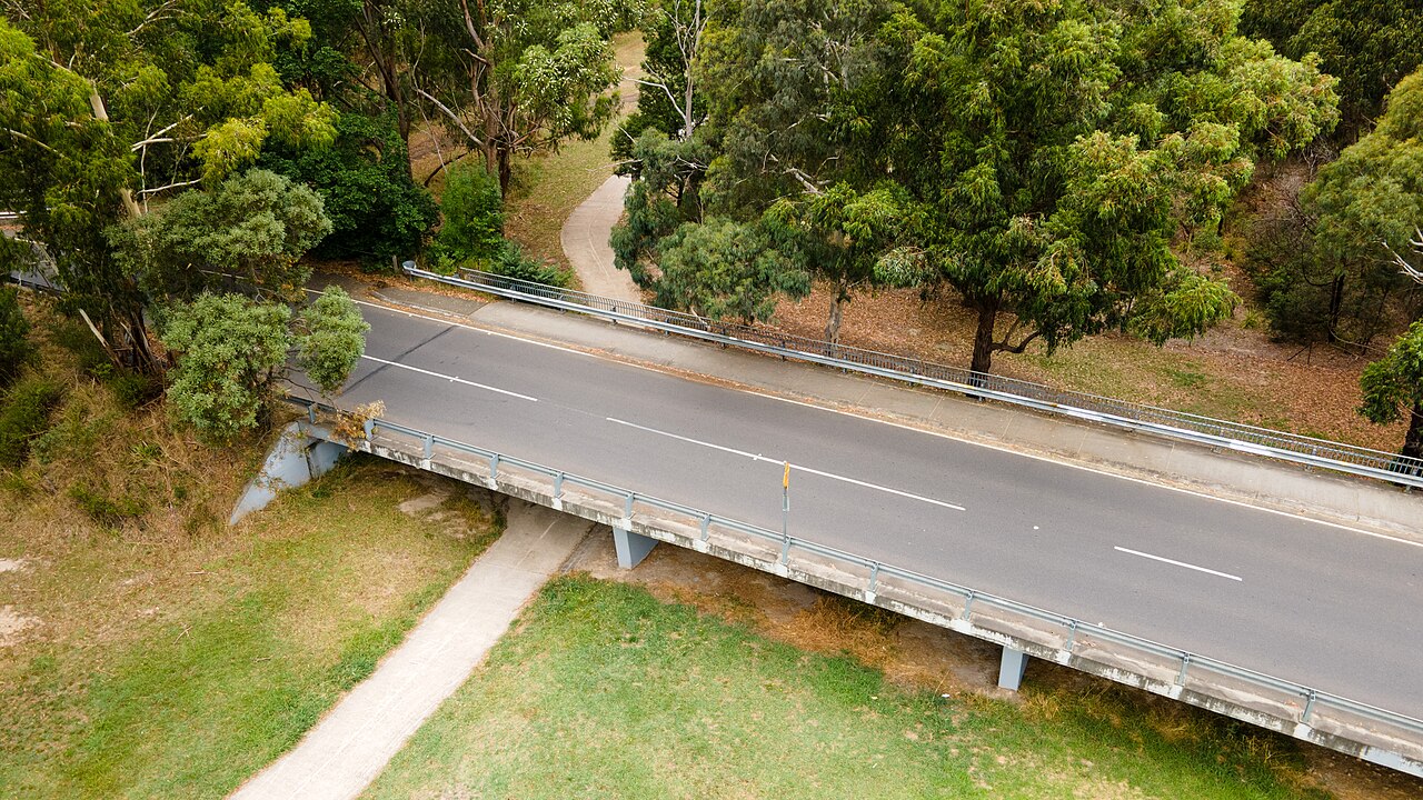 Gipson Street bridge over Diamond Creek