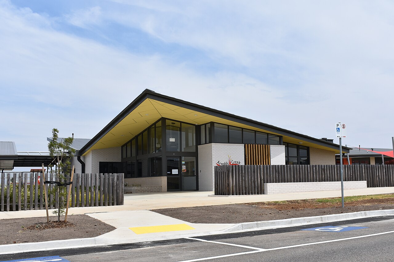 Arnolds Creek Primary School building in Harkness