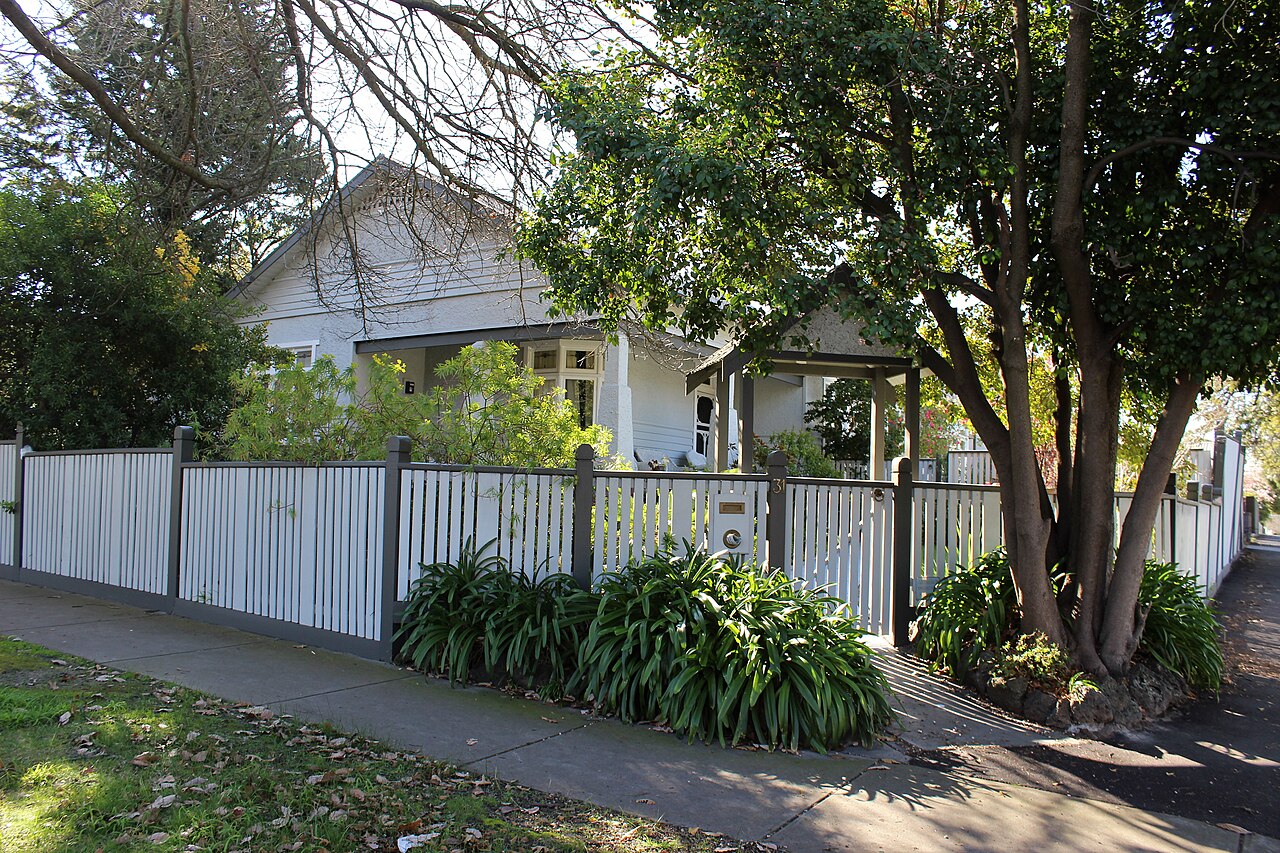 House at 31 Gordon Street, Balwyn