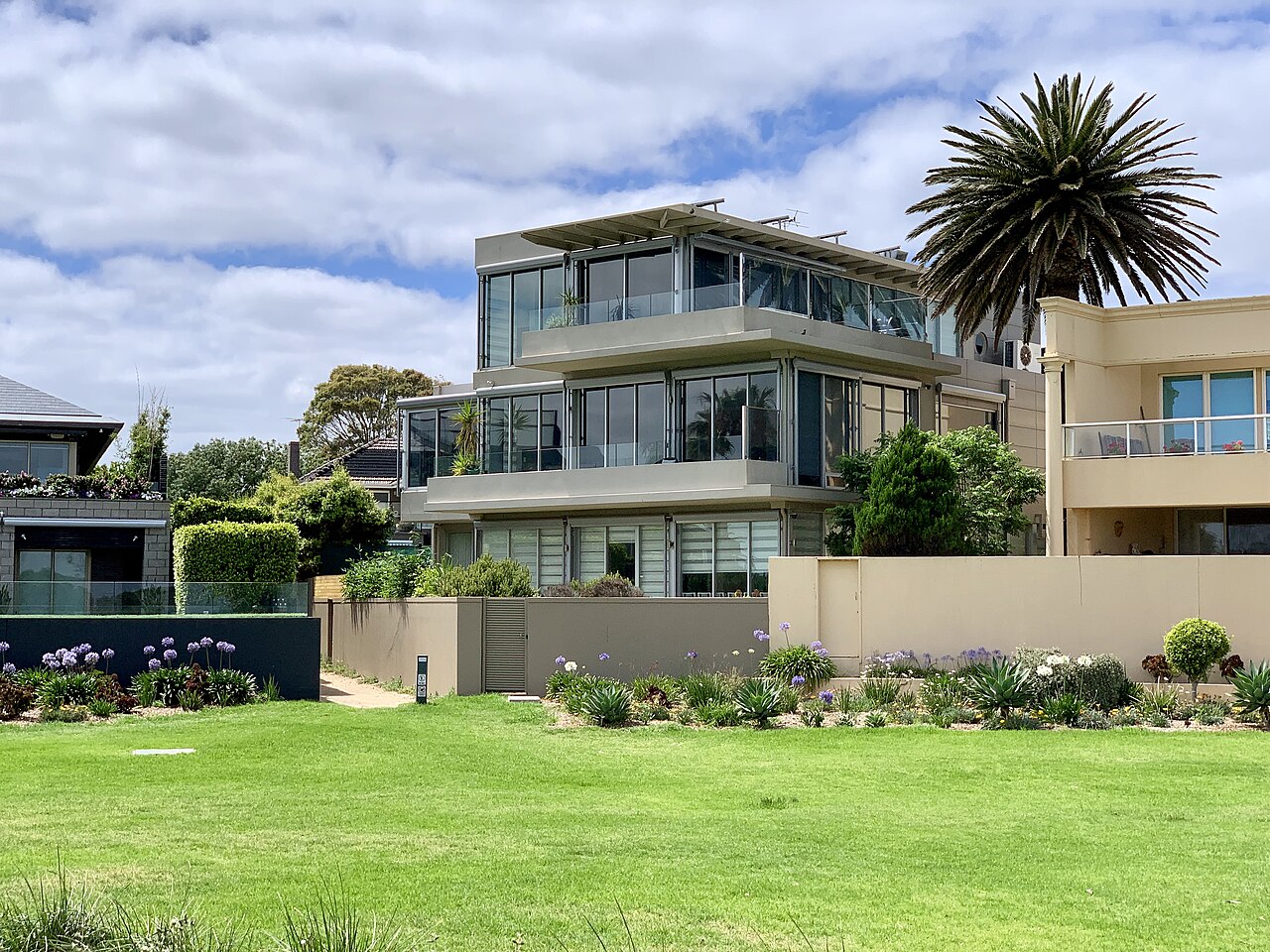 House on the Brighton foreshore
