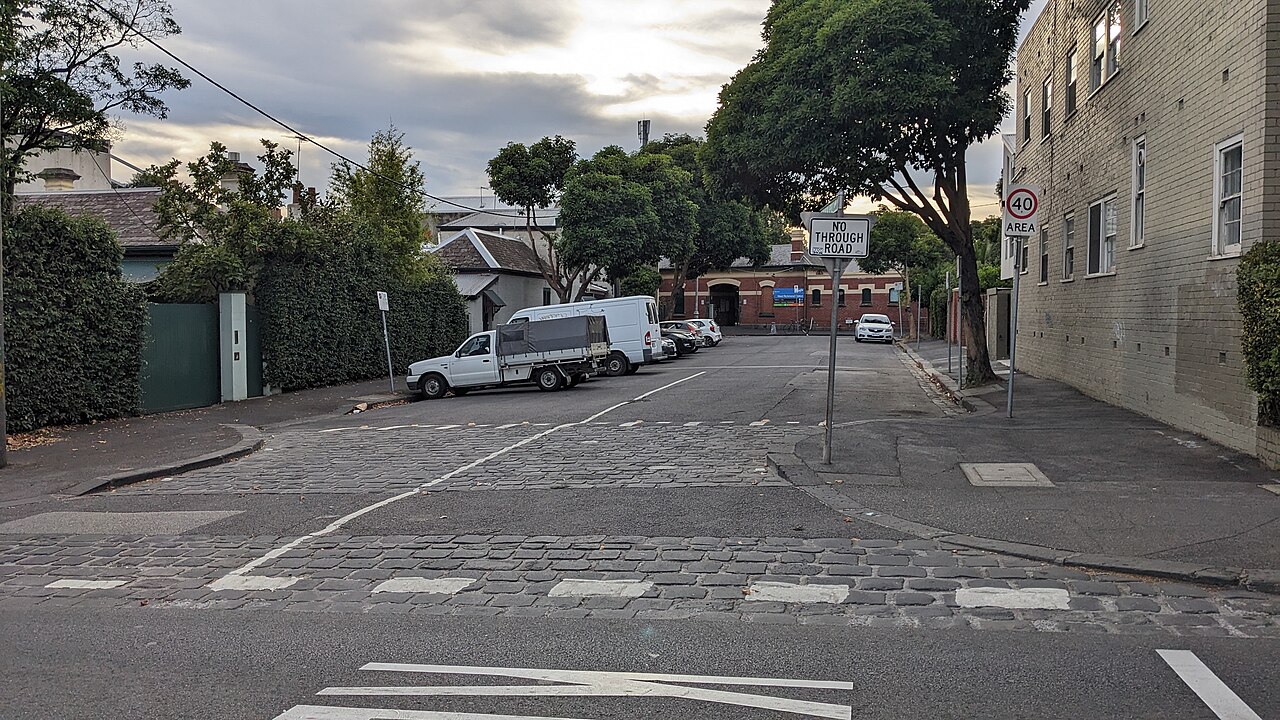 Jika Place, Richmond, a quiet street corner