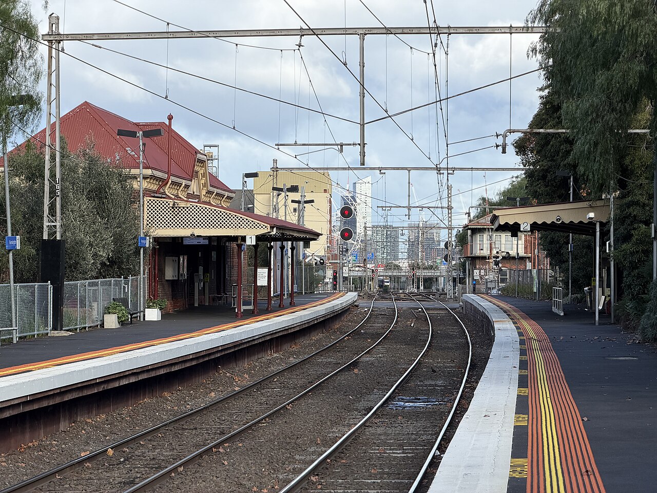 Platform 2 at Kensington railway station