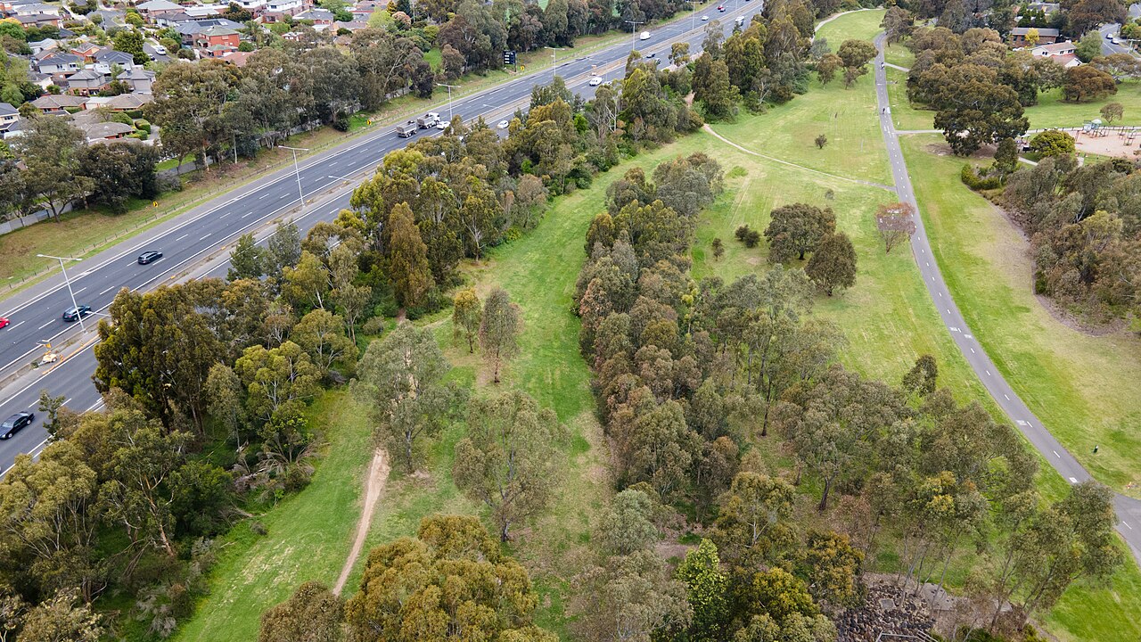 Koonung Creek Reserve beside the Eastern Freeway