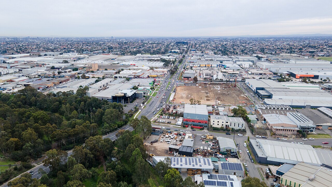 Aerial view looking west along Bell Street