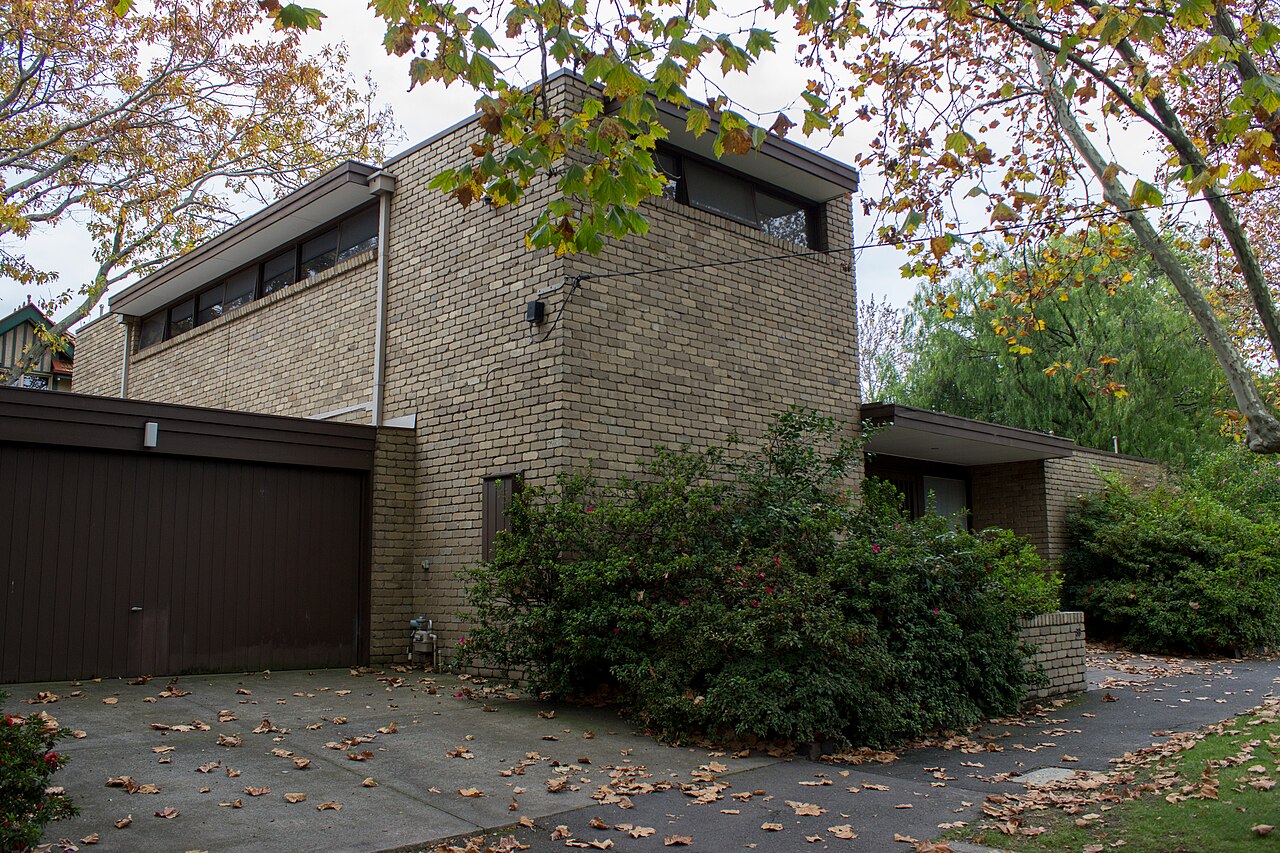 Modernist brick house on Prospect Hill Road
