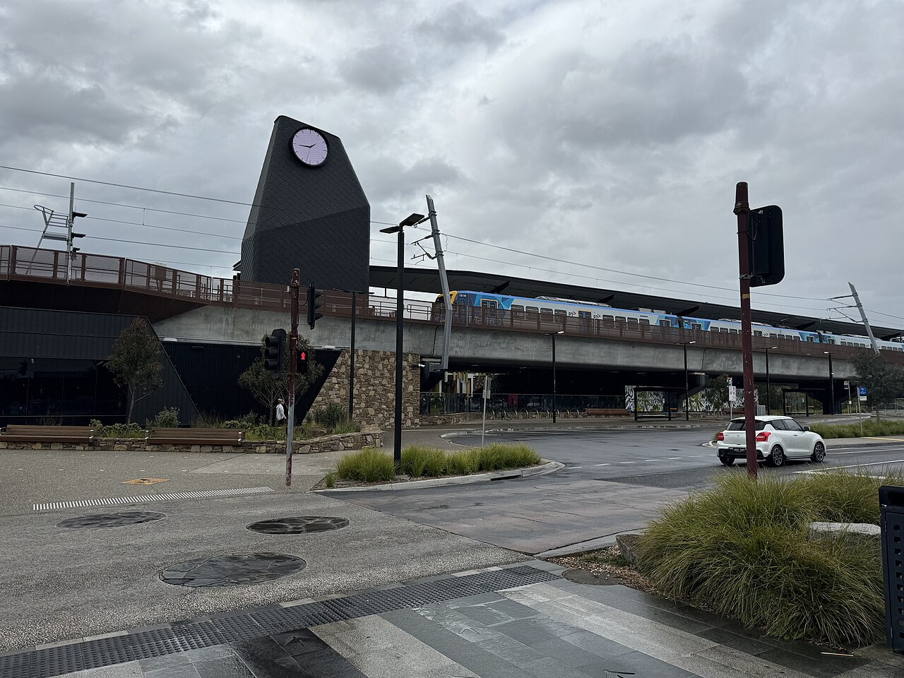 Street on the southern side of Mooroolbark railway station