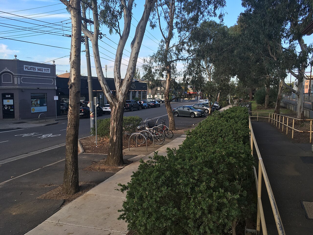 Street on the northern side of Fairfield Station