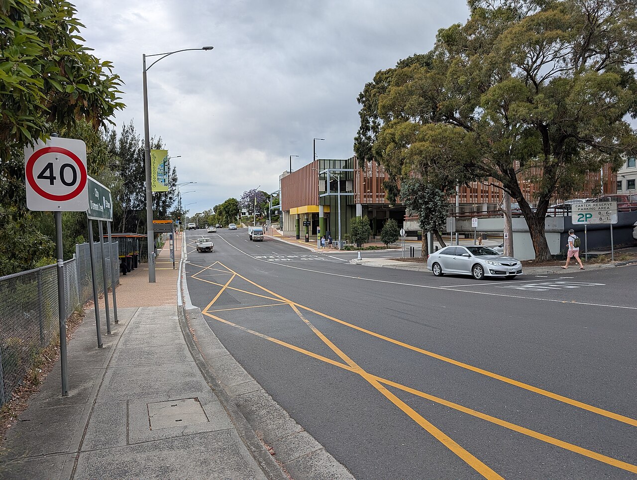 Para Road in Greensborough