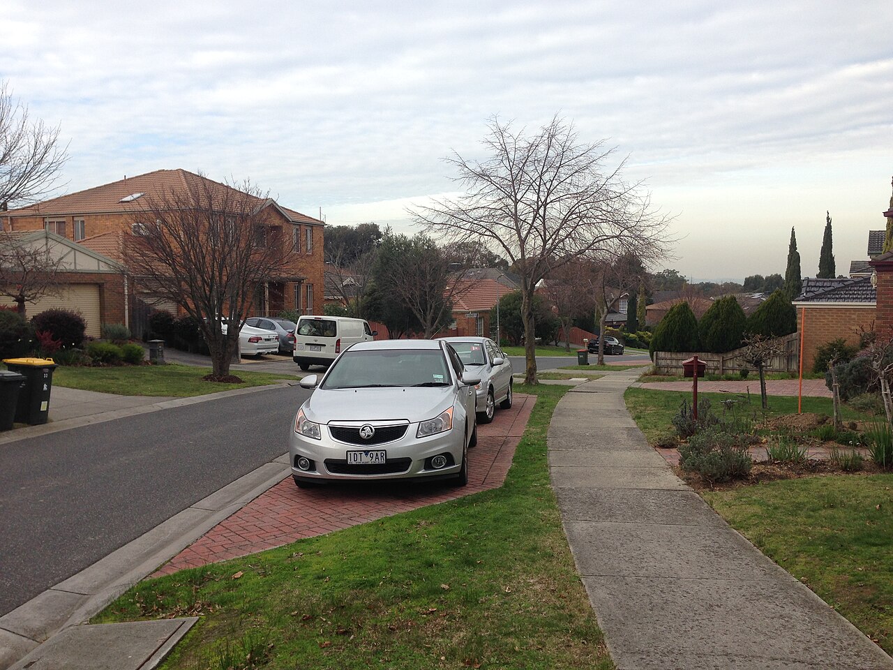 Houses on Robinson Drive, Burwood East
