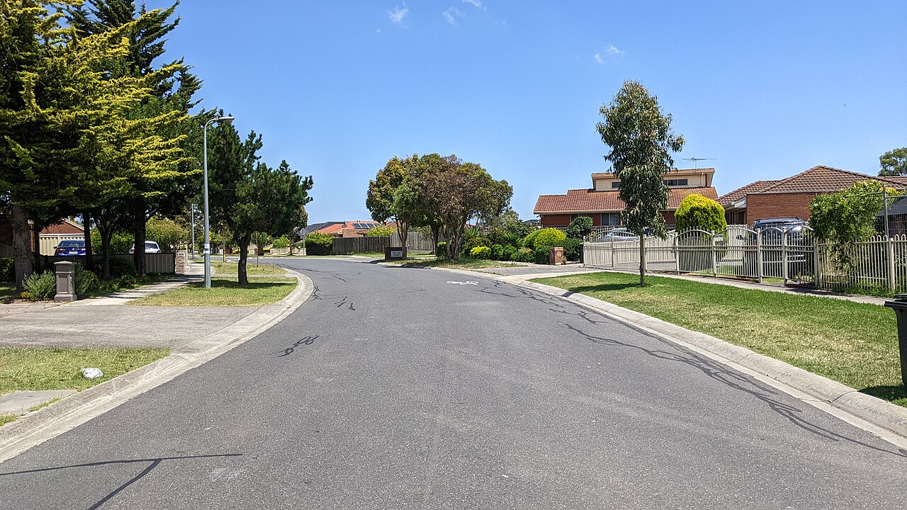 Somerset Drive, Sunshine North