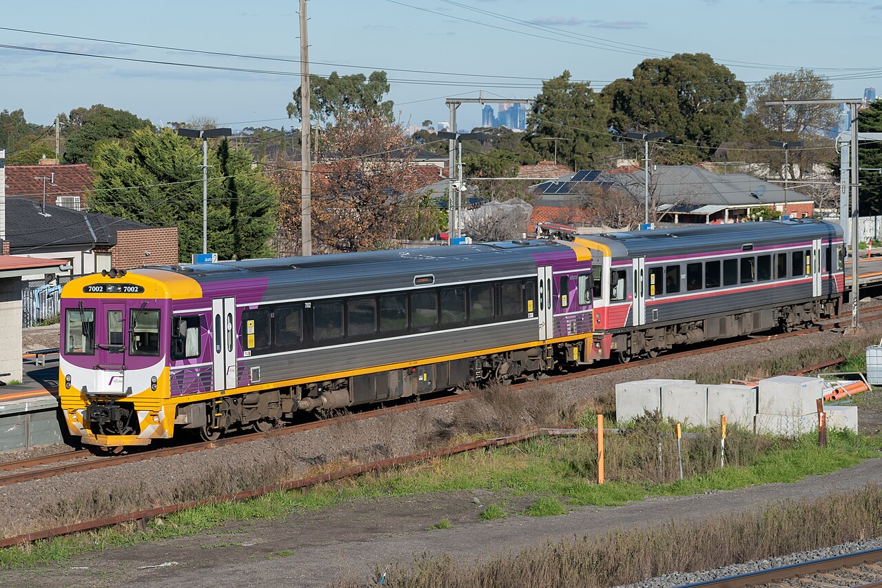 Sprinter train passing at Jacana