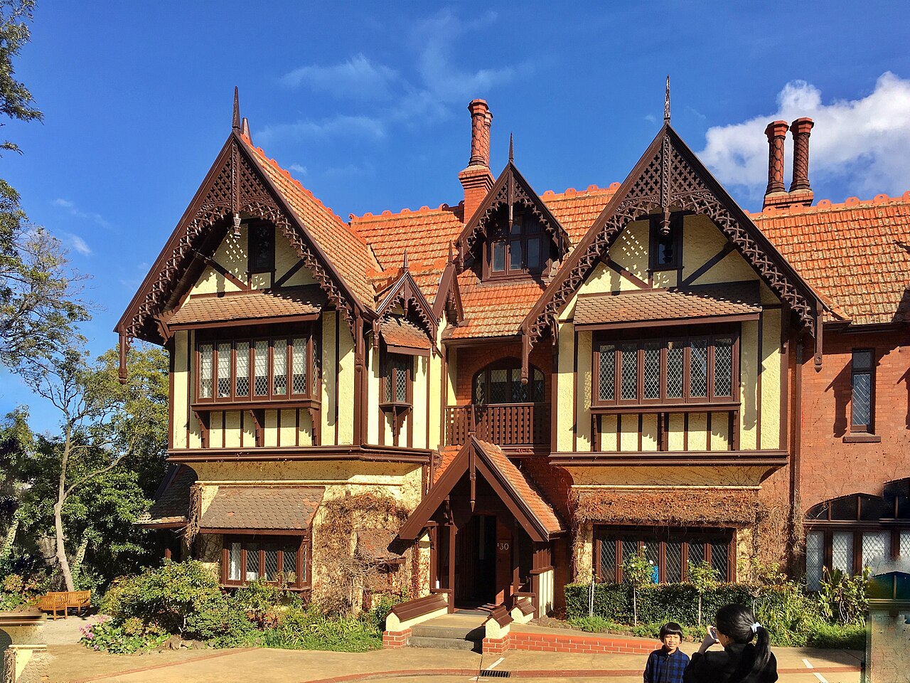 Gabled Victorian mansion Tay Creggan, Hawthorn