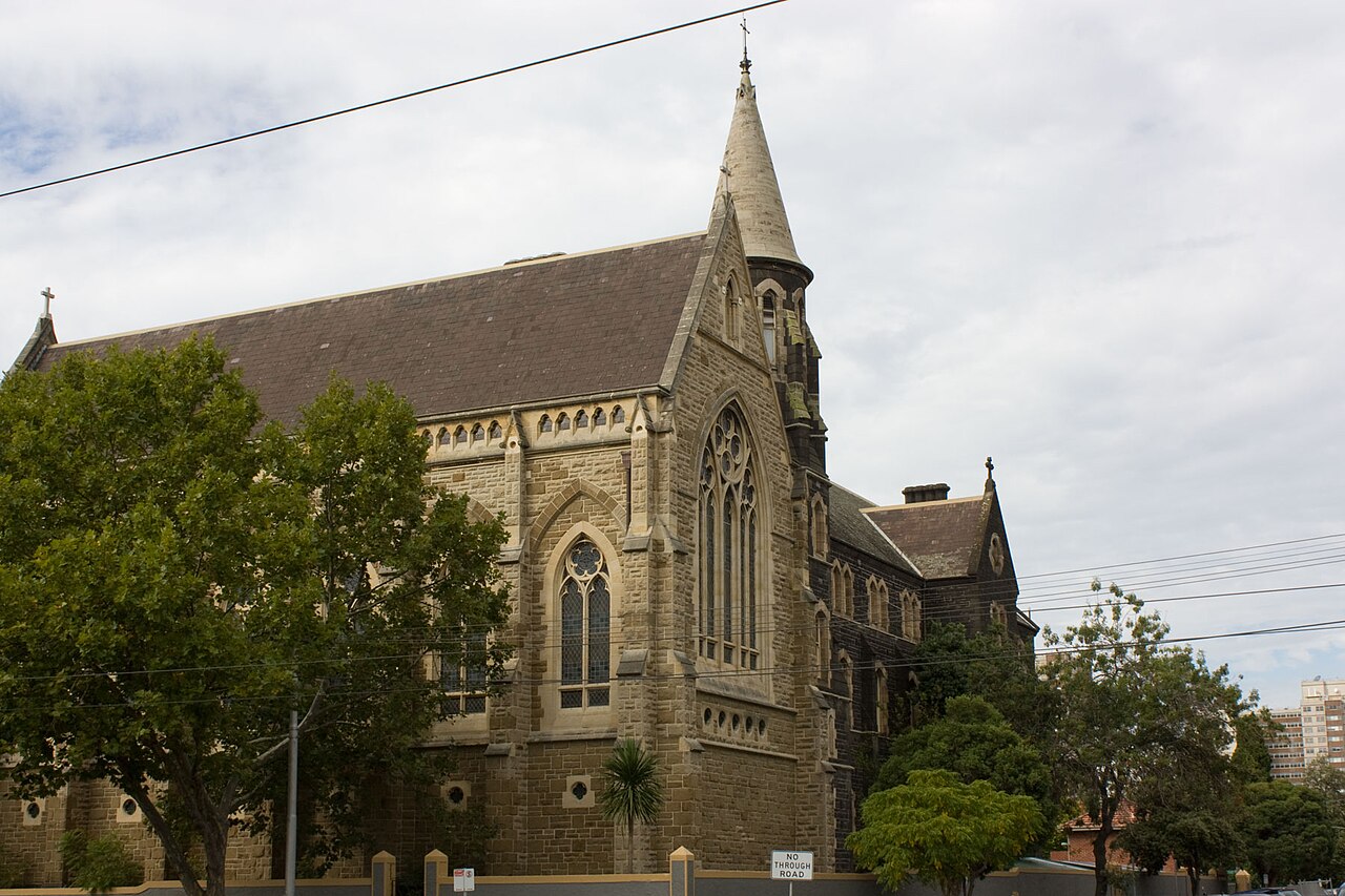 The Nunnery, Carlton, Gothic stone building