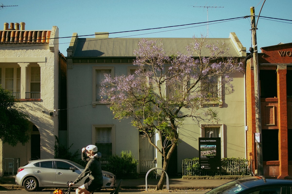 Parking in Cranbourne East — Rules, Tips, Free Spots