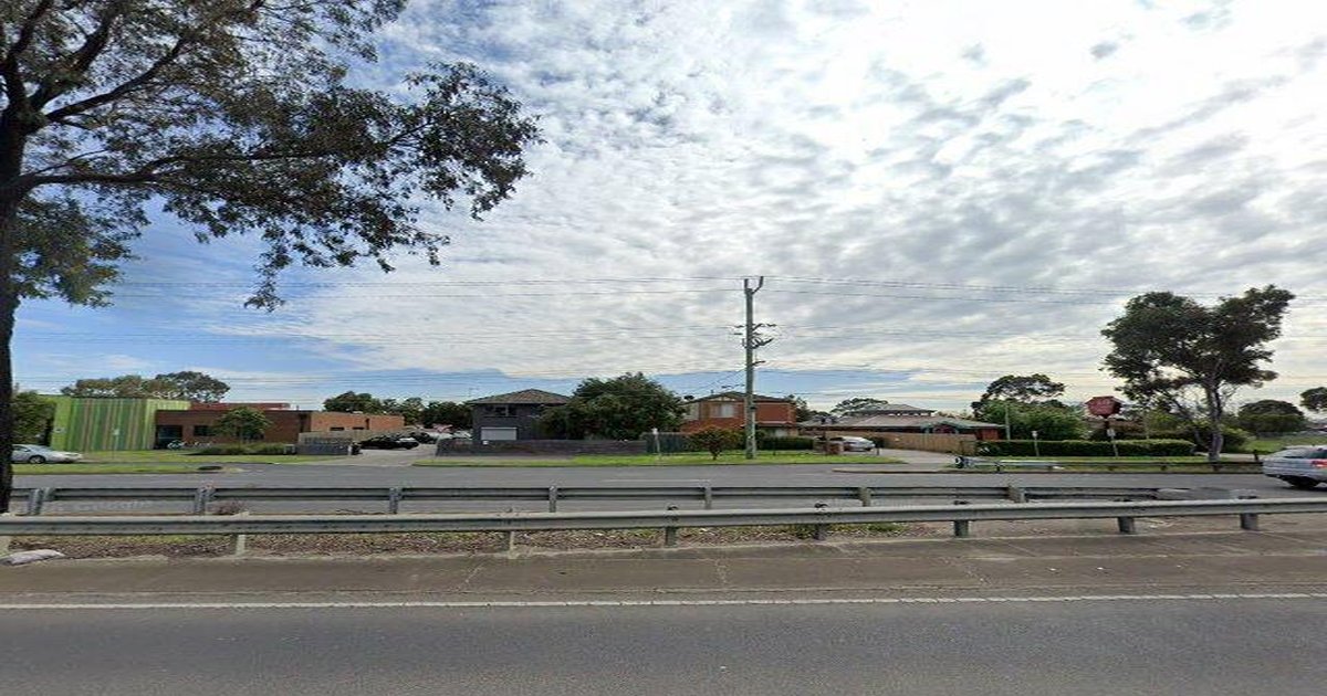 Deer Park Transport Guide (2026) — Trains, Trams, Buses