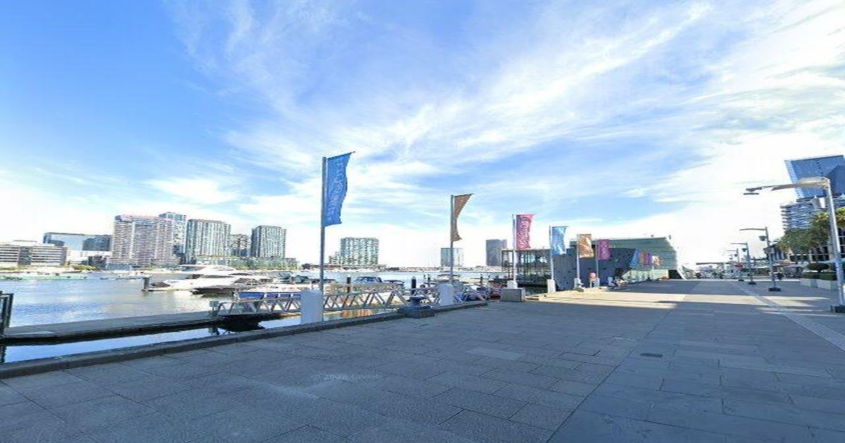 Best Cocktail Bars in Docklands — 2026 Guide