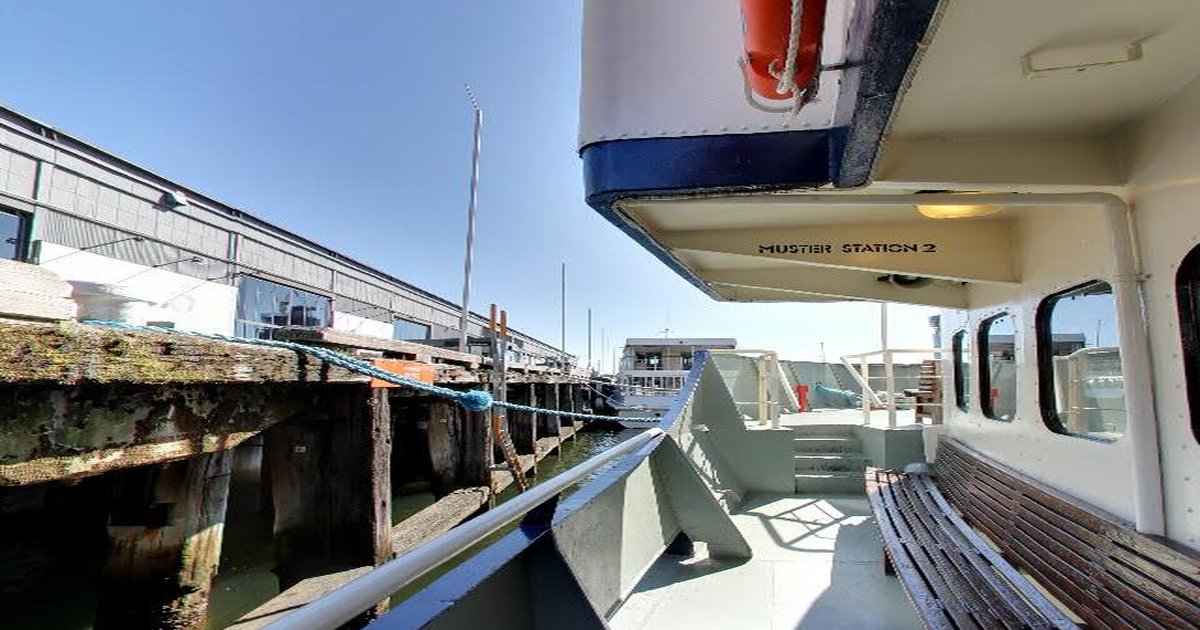 Honest Guide to Docklands (2026) — The Real Pros and Cons