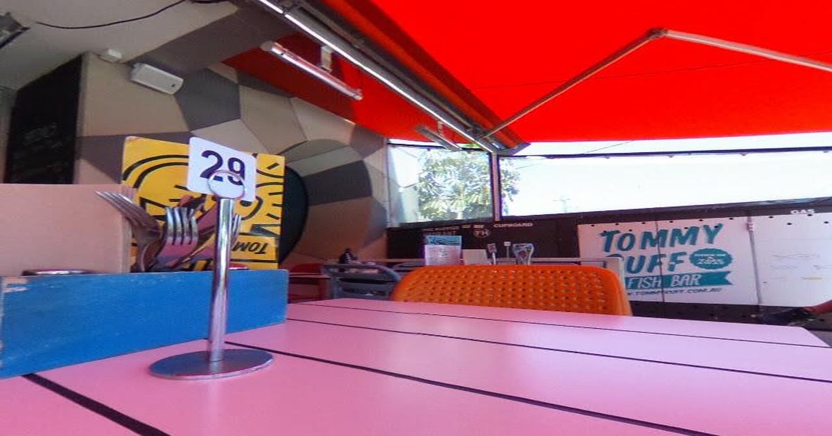 Is Elsternwick Good for Young Professionals? (2026)