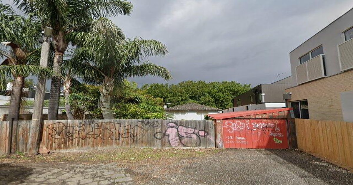 Is Elwood Good for Young Professionals? (2026)