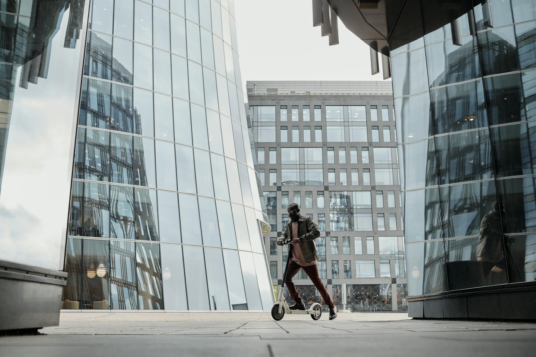 Footscray for Young Professionals 2026: Lifestyle, Cost and Nightlife