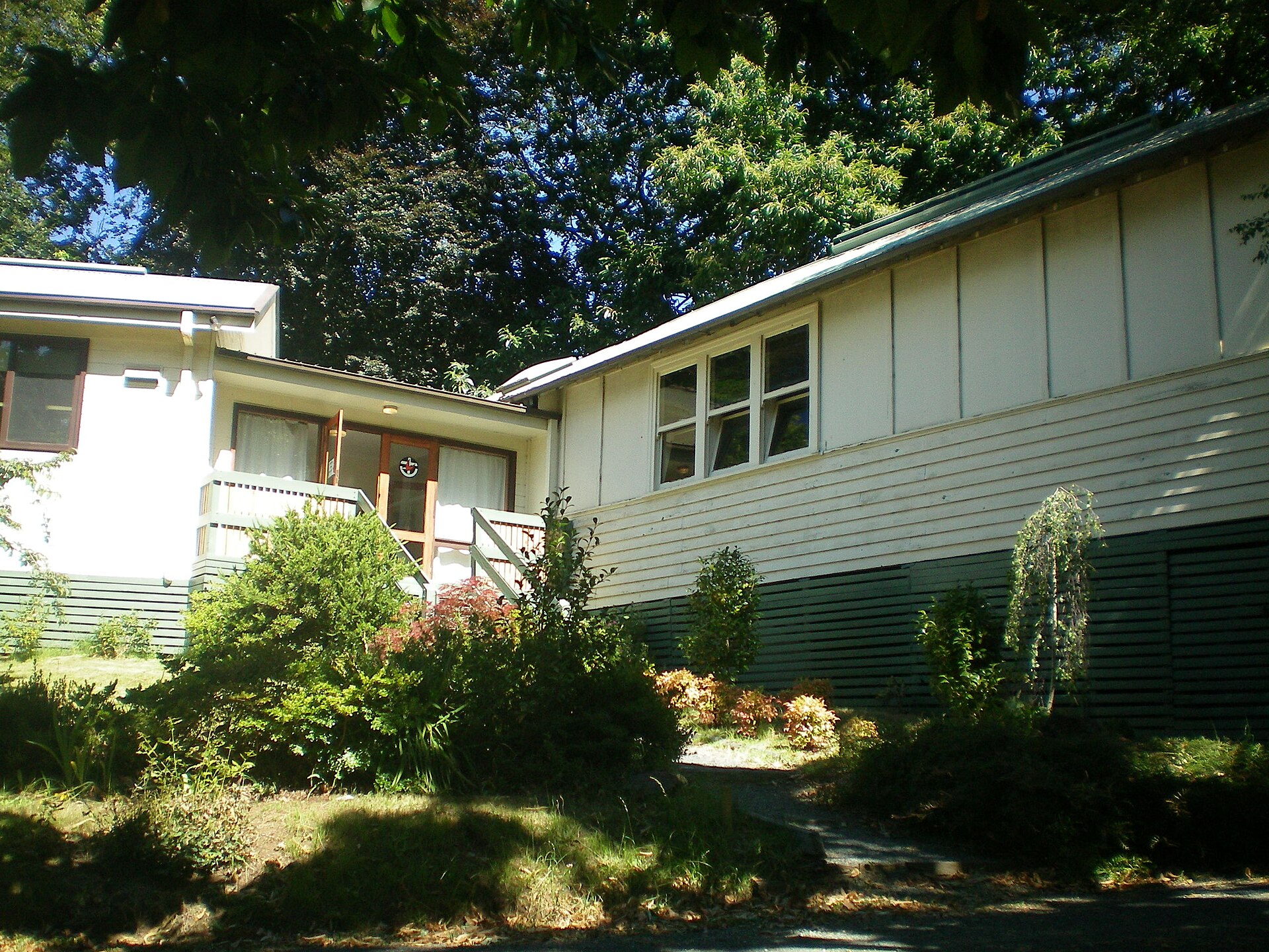 Renovating in Kallista 2026: Where to Find Value-Add Properties