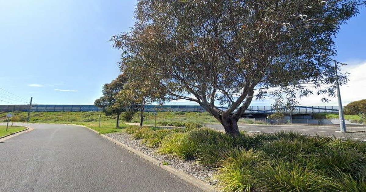 Getting Around Laverton — Transport Guide