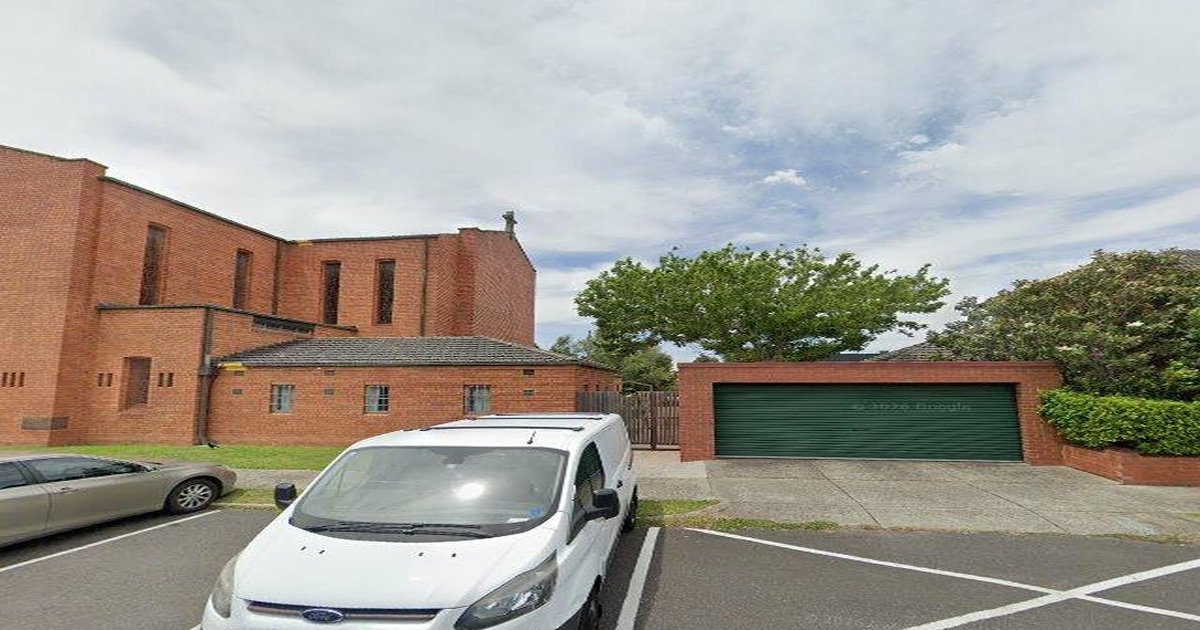 Is Mentone Good for Young Professionals? (2026)